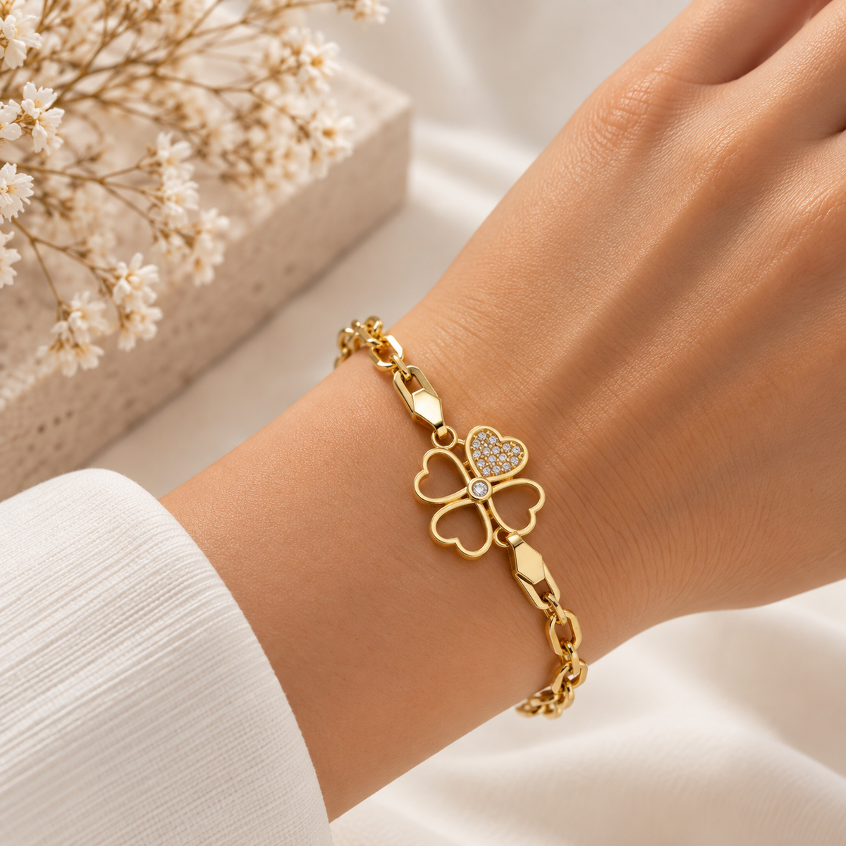 Liora Kleeblatt Armband