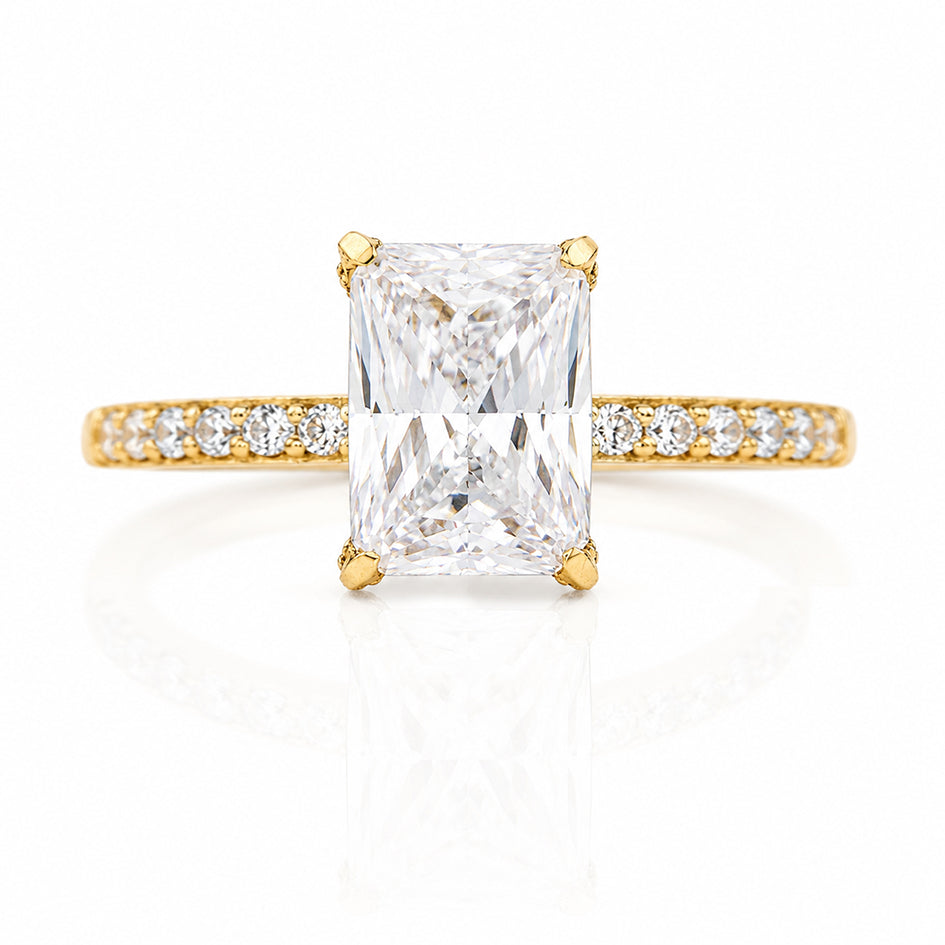 Valessia Ring (Lab)