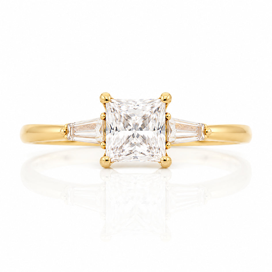 Valessia Ring