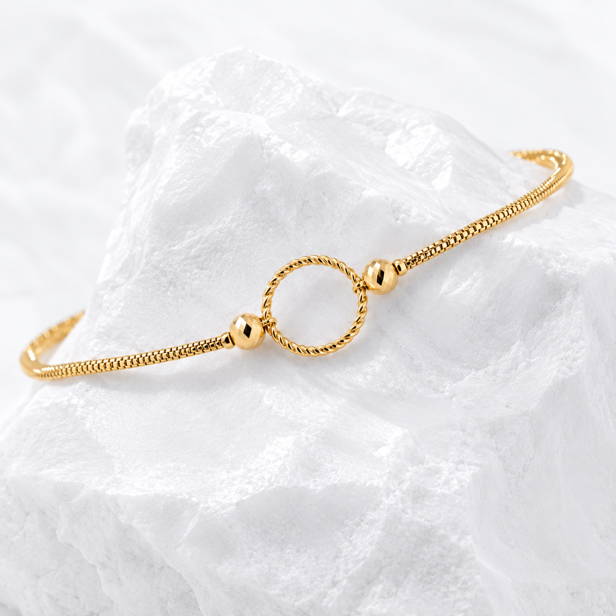 Circle Armband