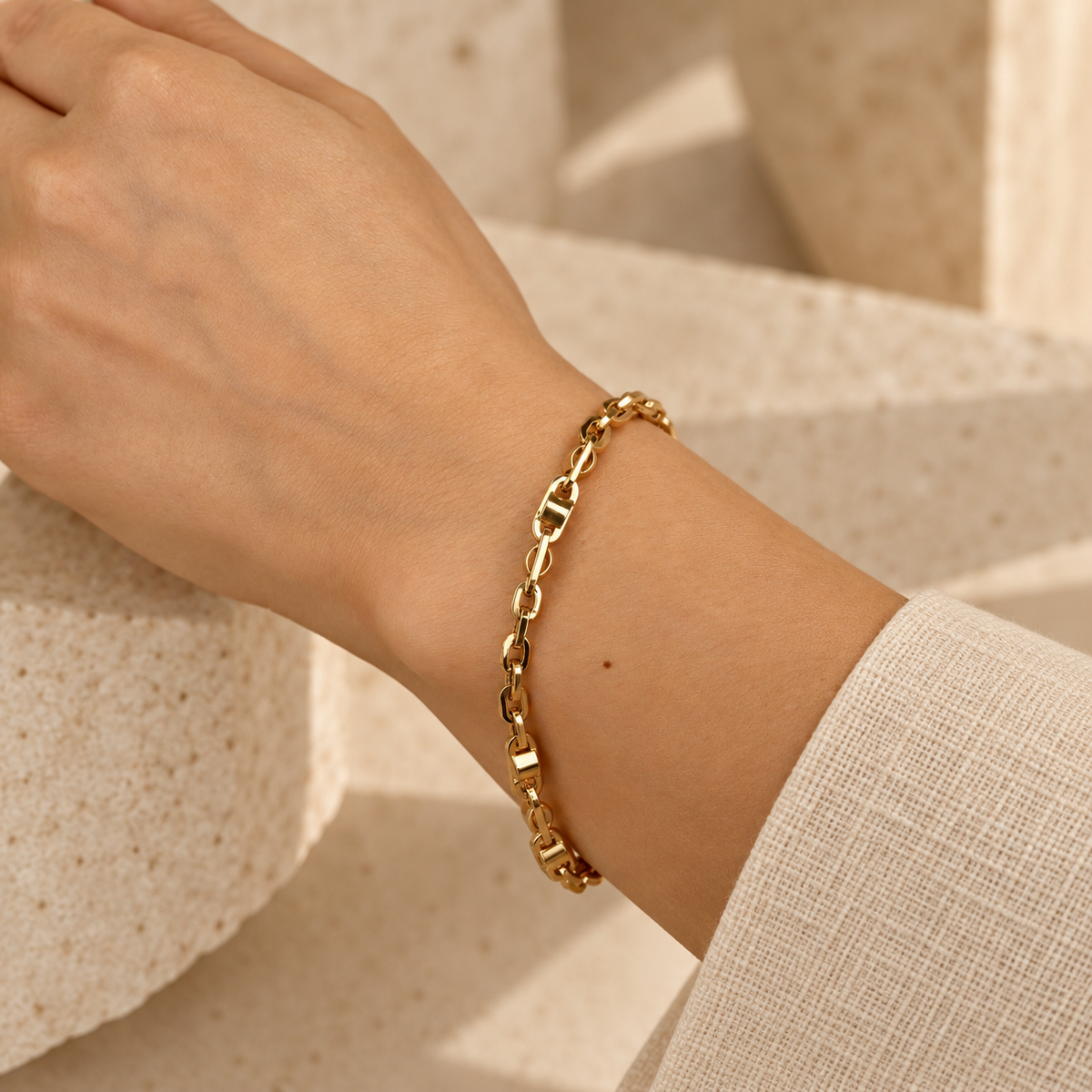 Titan Armband