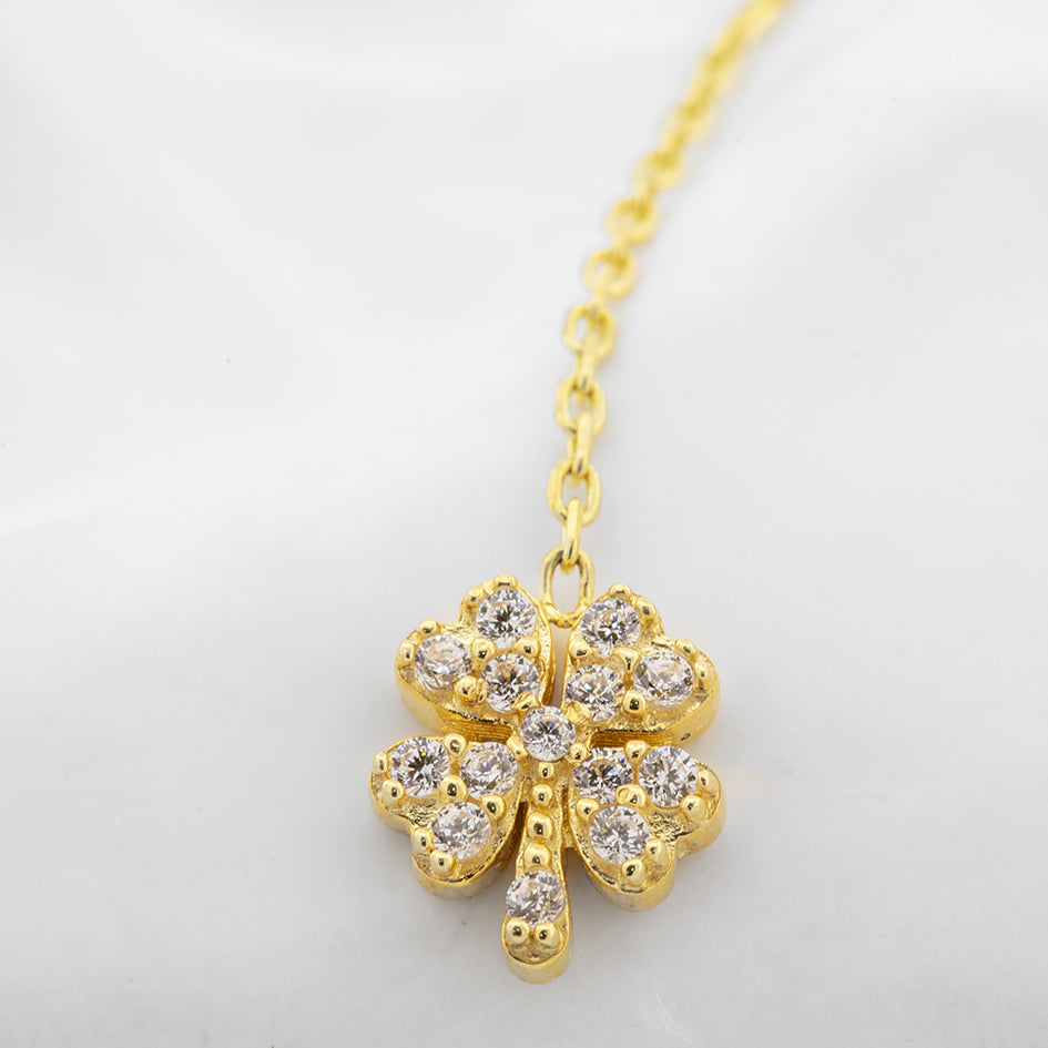 Cleef Line Ohrringe