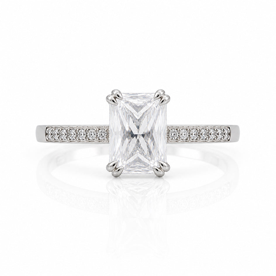 Diamora Ring (Lab)
