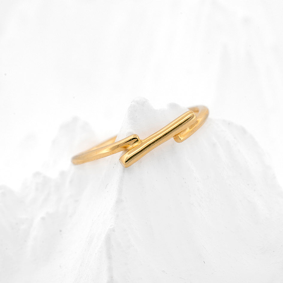 Graceful Bond Ring
