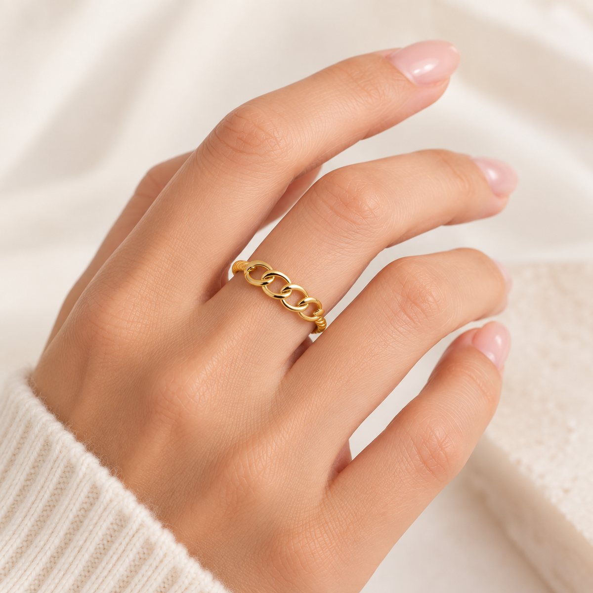 Chain Chic Ring
