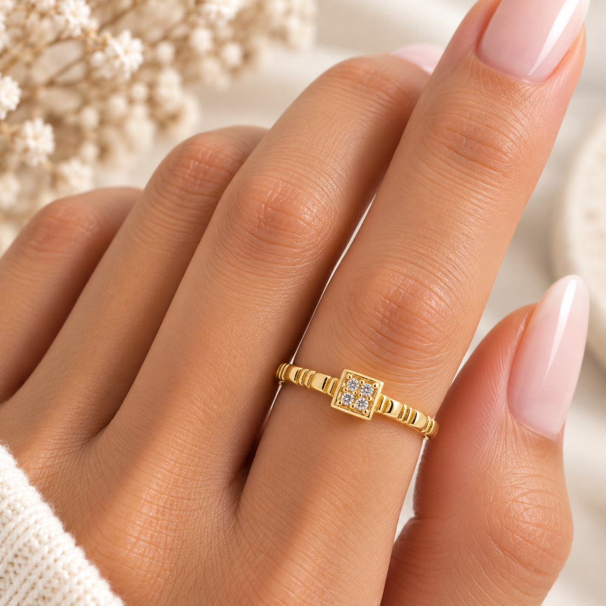 Mini Spark Ring