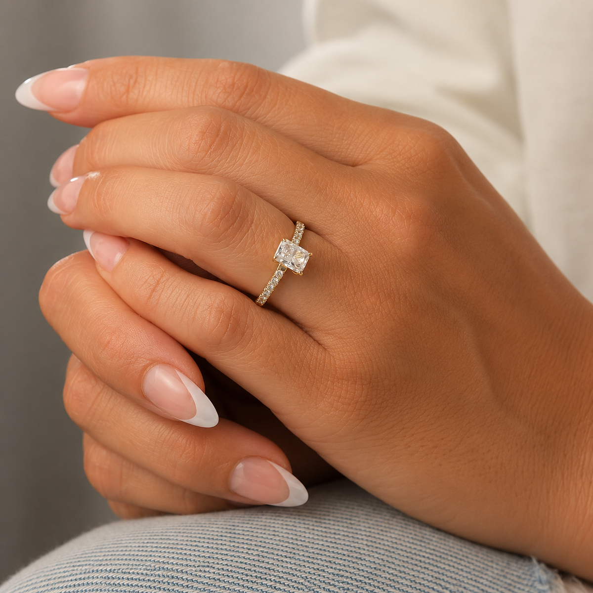 Calyra Ring (Lab)