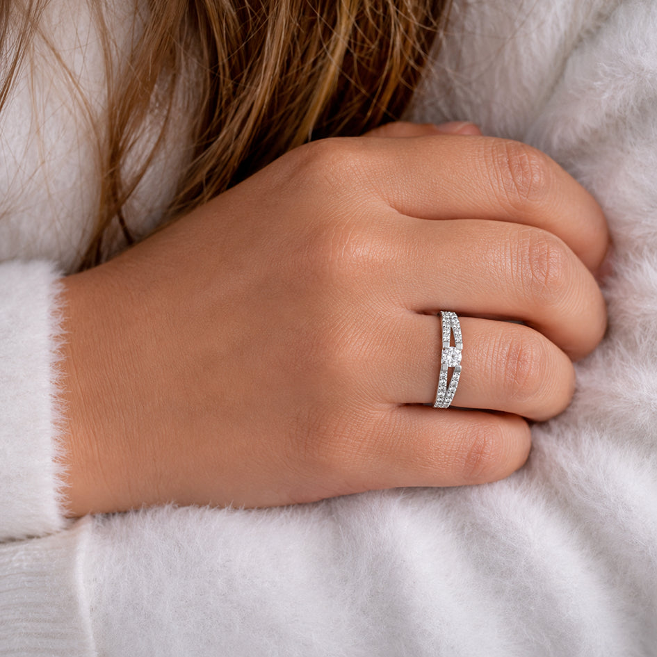 Glisera Ring