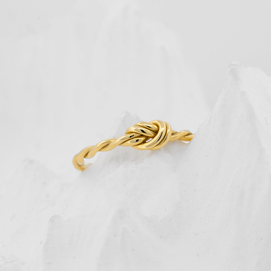 Golden Knot Ring