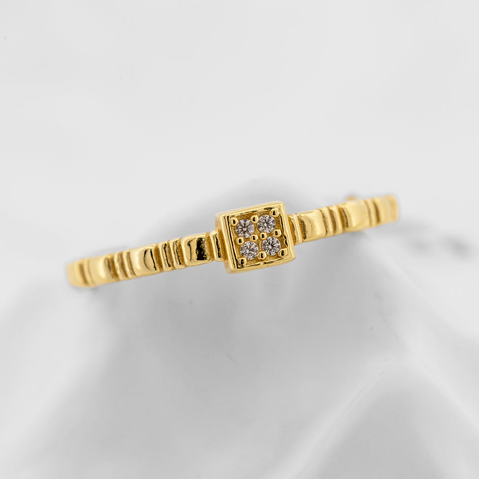 Mini Spark Ring
