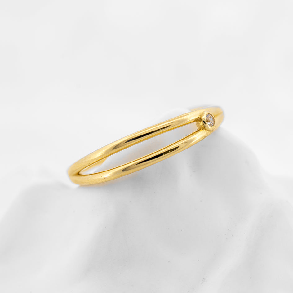 Whisper Line Ring